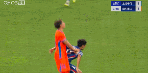 中超半场:汪海健角球破门,卡扎伊双响,申花暂2-2泰山
