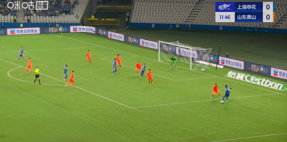 中超半场:汪海健角球破门,卡扎伊双响,申花暂2-2泰山