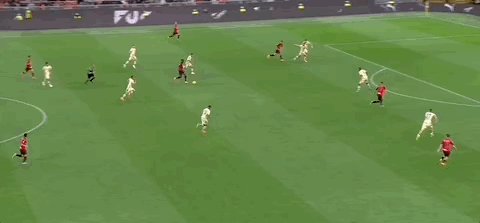 开云体育-【早报】告别的季节