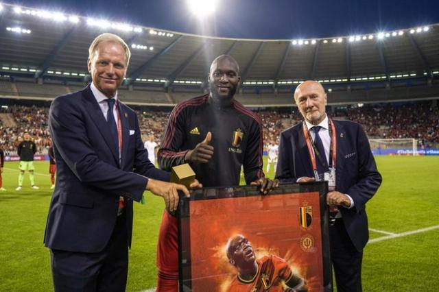 1630883850731029403.jpg 开云在线-【早报】活久见!巴阿大战因故腰斩秒变训练赛!